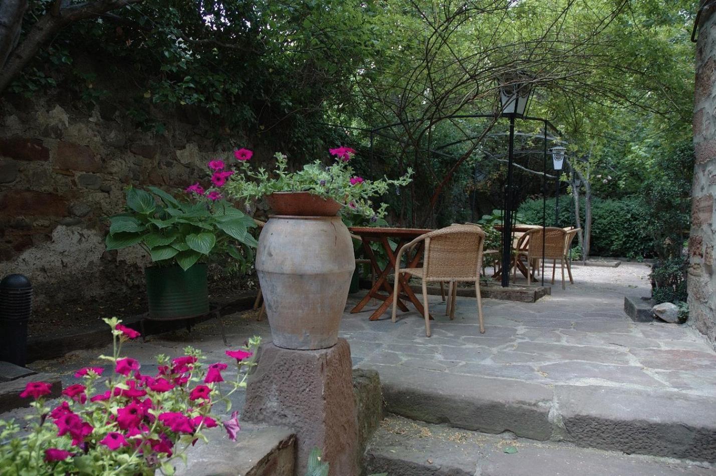 Hostal Casa Masip Ezcaray Exterior photo
